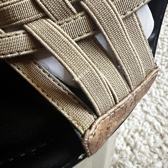 Soft Styles  Tan Wedge Cork Shoes with Intricate Woven Design size 7.5 NIB - Picture 13 of 14